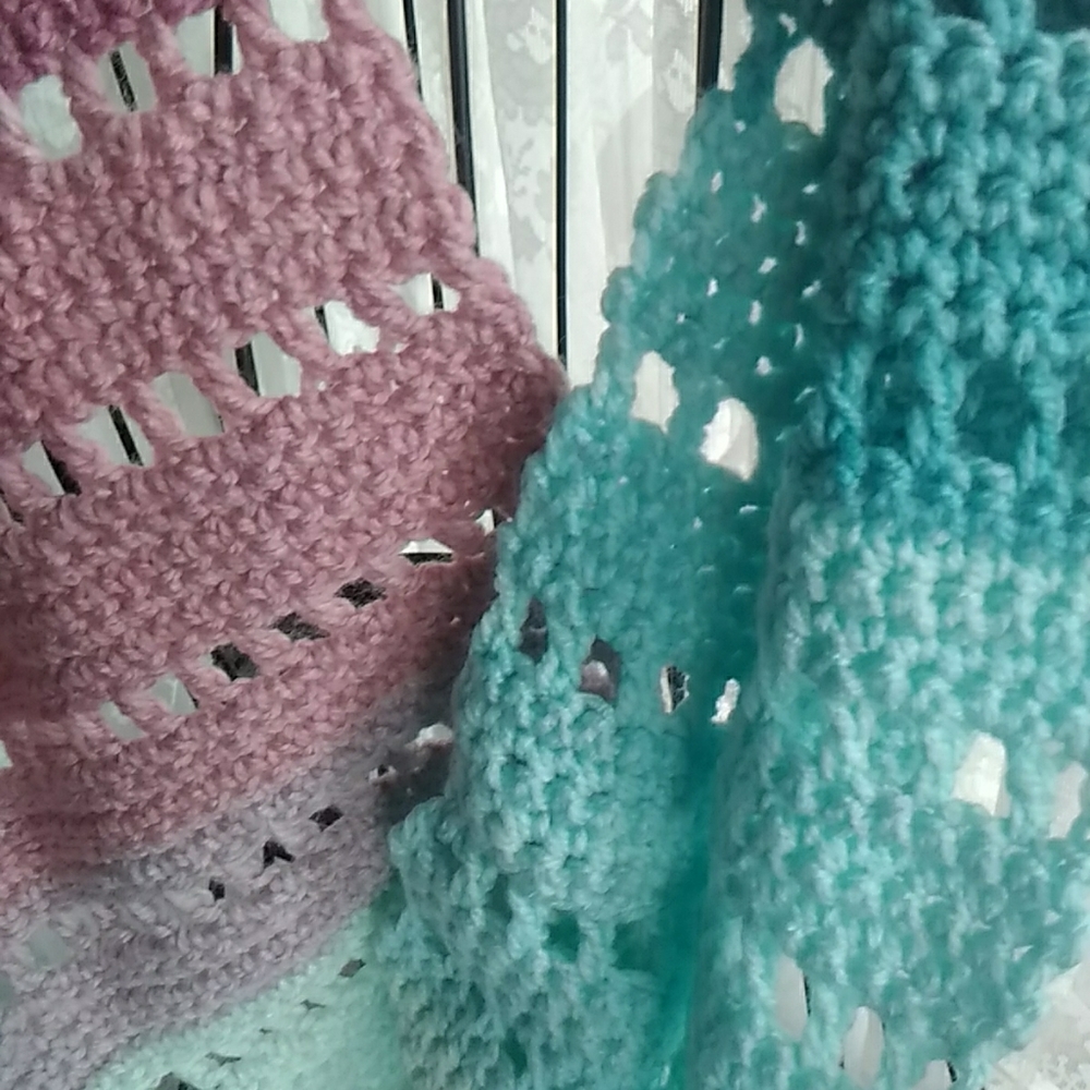 Infinity Scarf - Picture 3 of 4